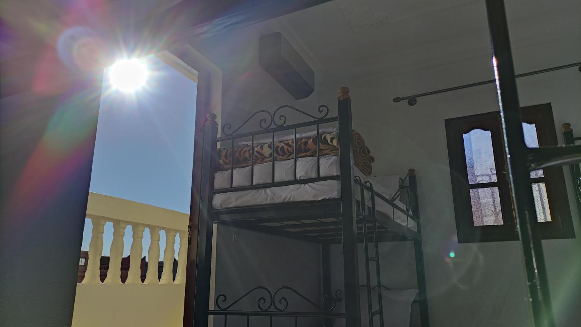 Warzazat Hostel Zewnętrze zdjęcie