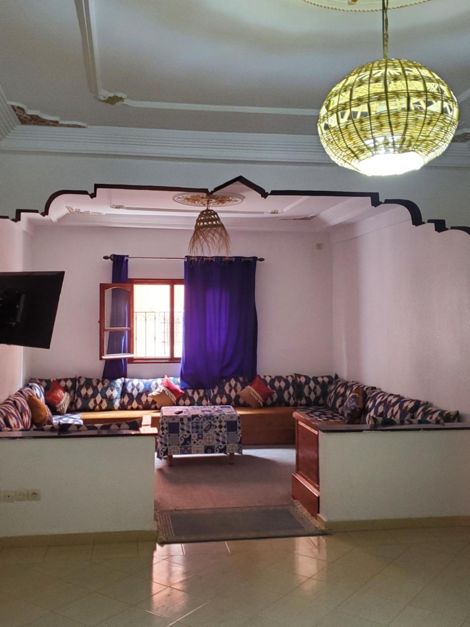 Warzazat Hostel Zewnętrze zdjęcie