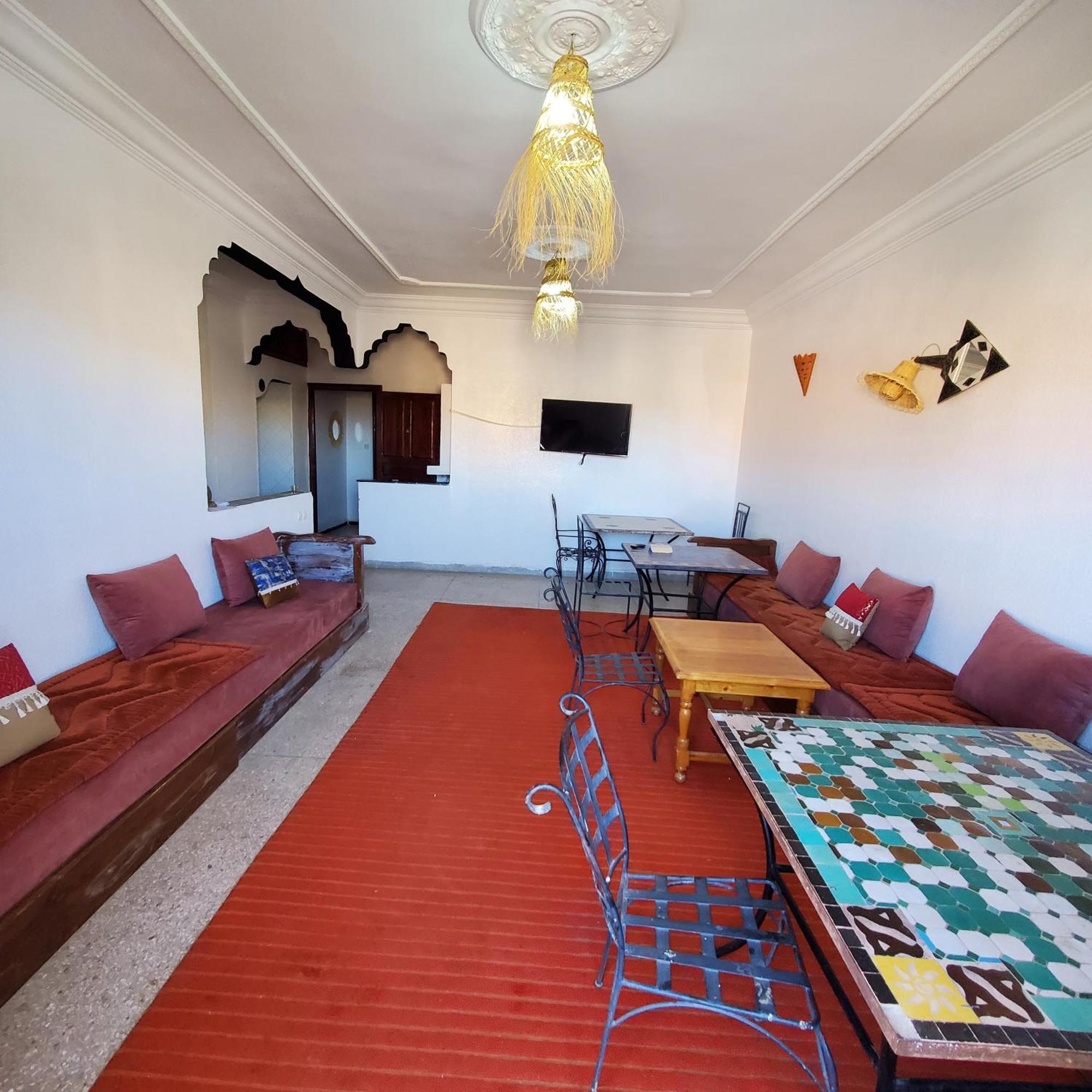 Warzazat Hostel Zewnętrze zdjęcie