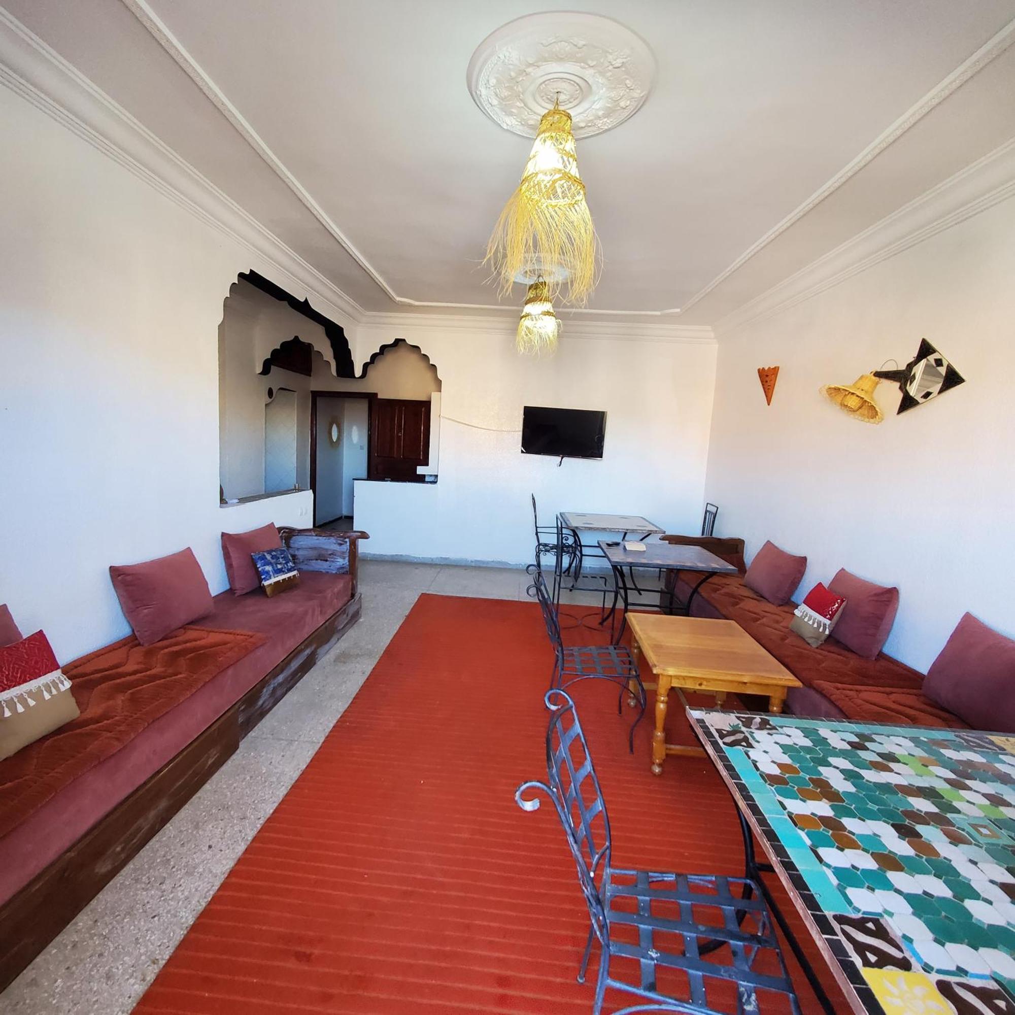 Warzazat Hostel Zewnętrze zdjęcie