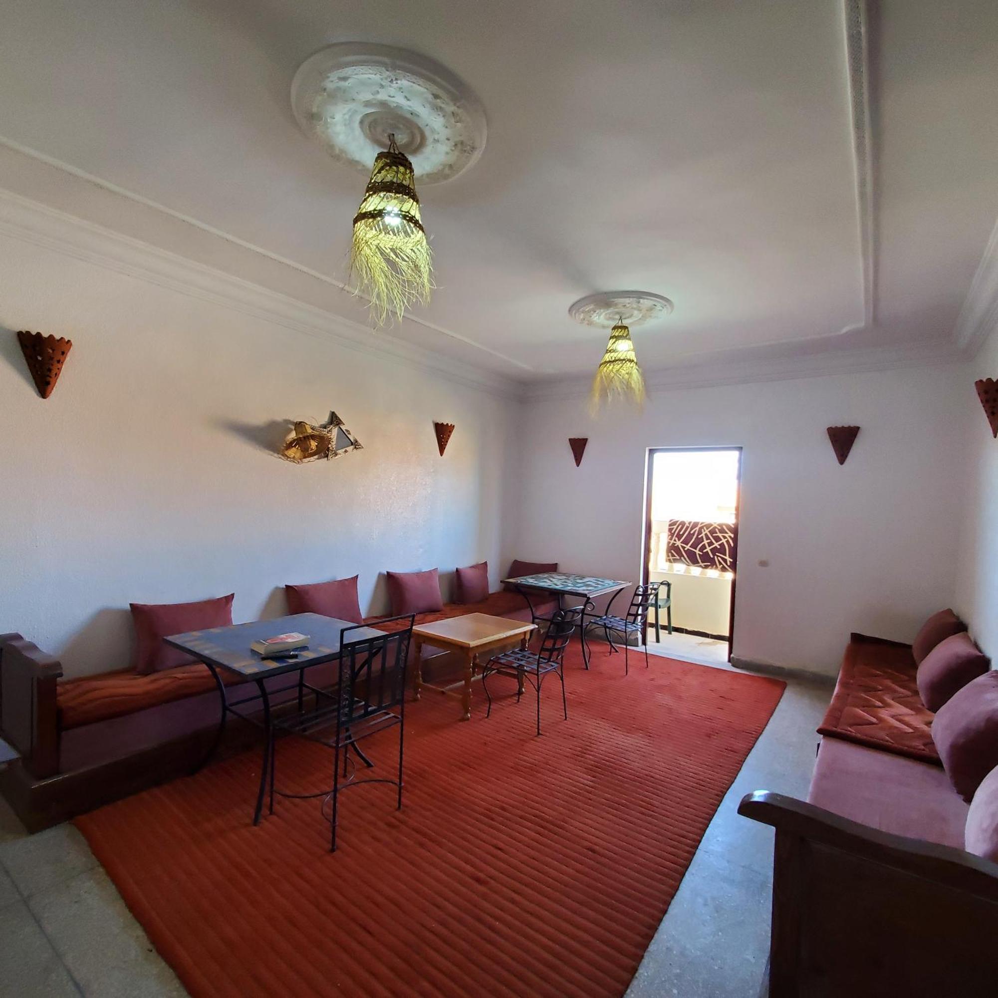 Warzazat Hostel Pokój zdjęcie